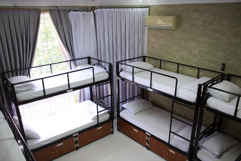 Gecko Hostel (Adults Only) Вунгтау Экстерьер фото